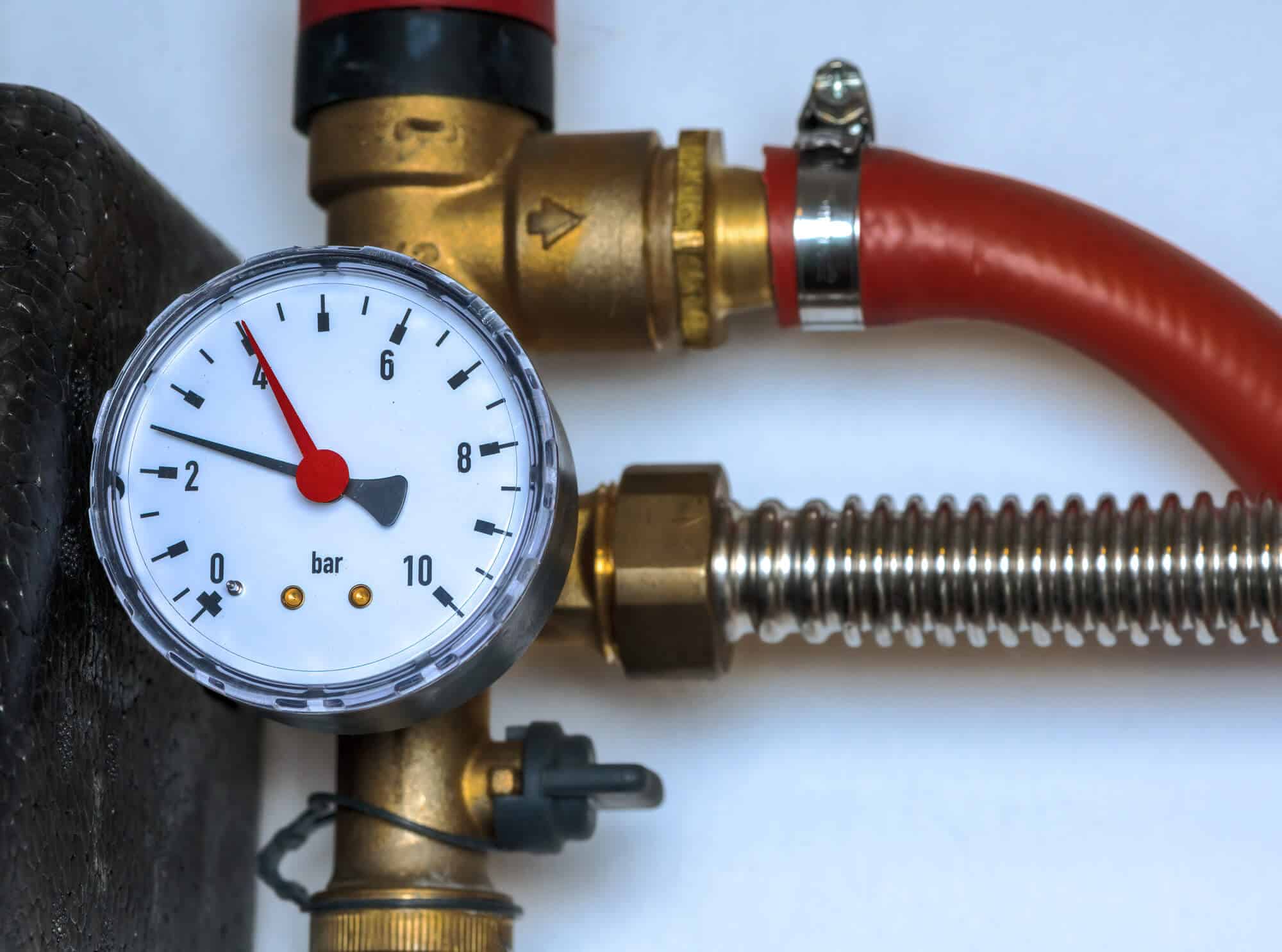 water pressure regulator valve